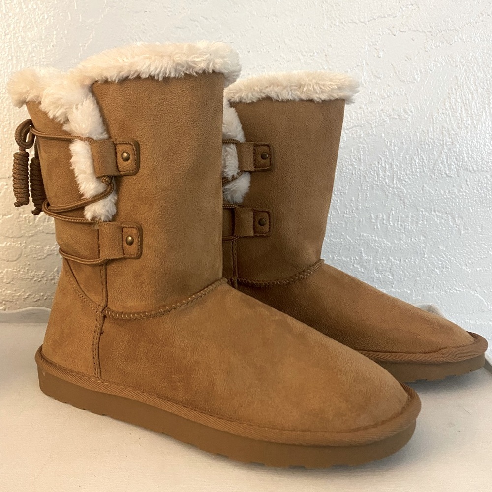 Arizona ugg style boots. Good condition, only worn once.